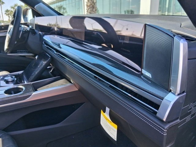 2025 Cadillac Escalade ESV V-Series photo 9