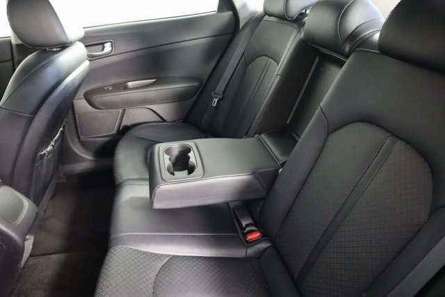 2020 Kia Optima SE photo 8
