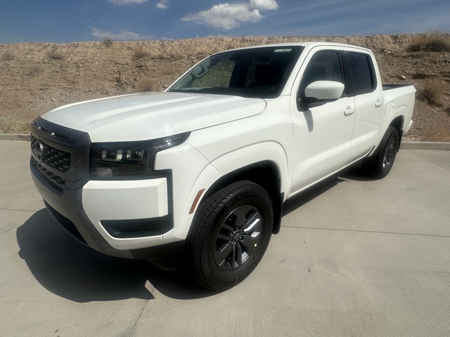 2026 Nissan Frontier SV's photo