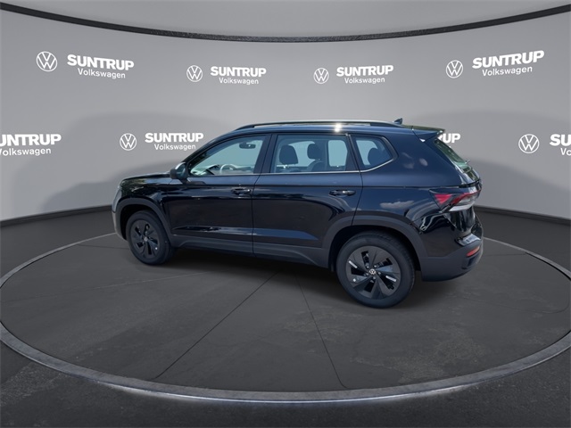 2025 Volkswagen Taos S photo 3
