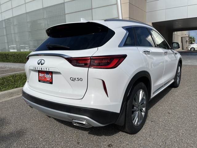 2025 Infiniti QX50 Luxe photo 5