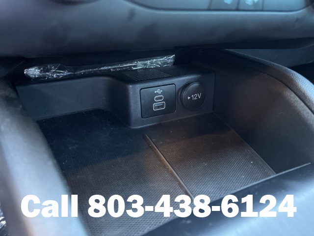 2025 Ford Escape ST-Line photo 25