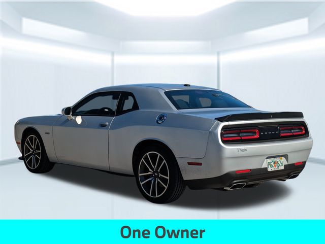 2023 Dodge Challenger R/T photo 2