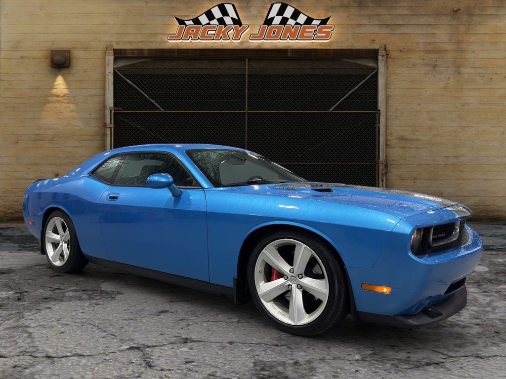 2010 Dodge Challenger SRT8 photo 11