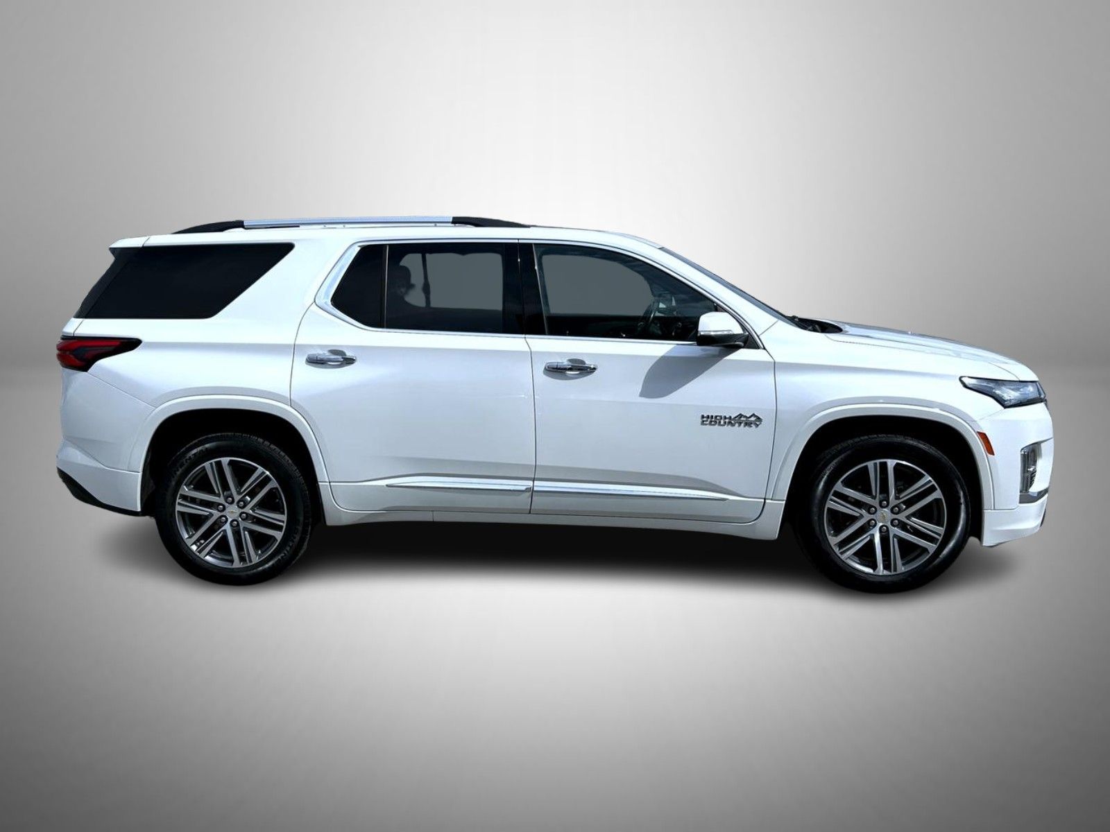 2022 Chevrolet Traverse High Country photo 4