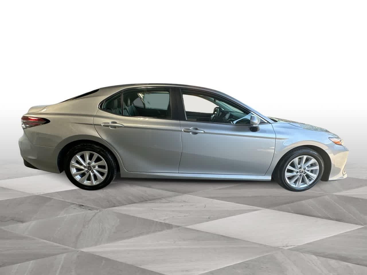 2024 Toyota Camry LE photo 8