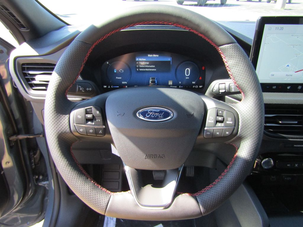 2025 Ford Escape ST-Line Select photo 16