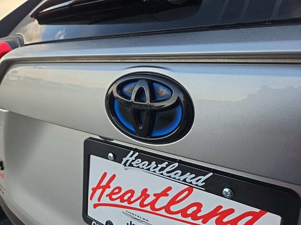 2022 Toyota RAV4 Hybrid XSE photo 21