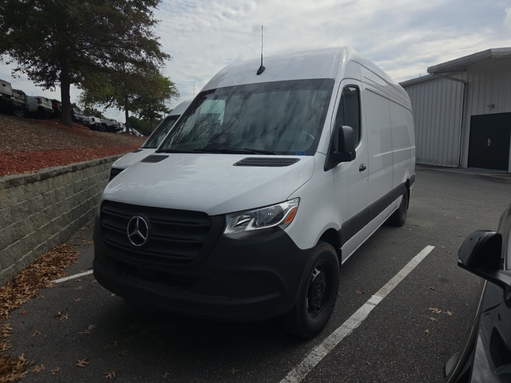 2025 Mercedes-Benz Sprinter Cargo Van