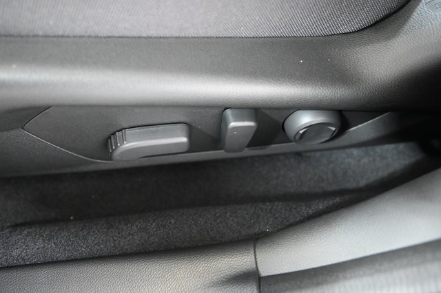 2025 Subaru Crosstrek Premium photo 16