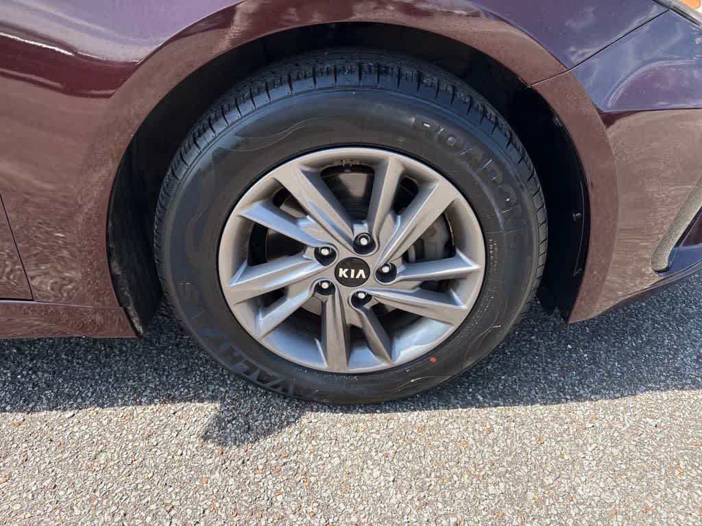 2020 Kia Optima LX photo 35