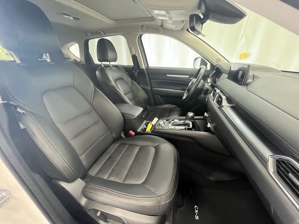 2023 Mazda CX-5 2.5 S Preferred photo 11