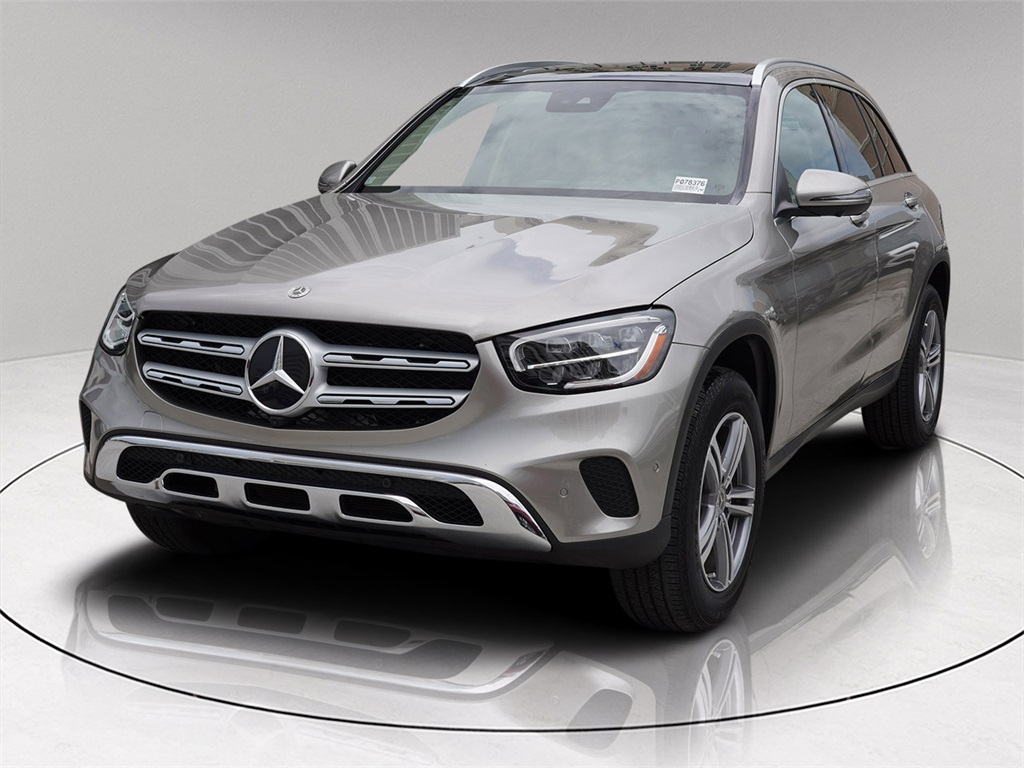 2022 Mercedes Benz GLC 300 photo 3