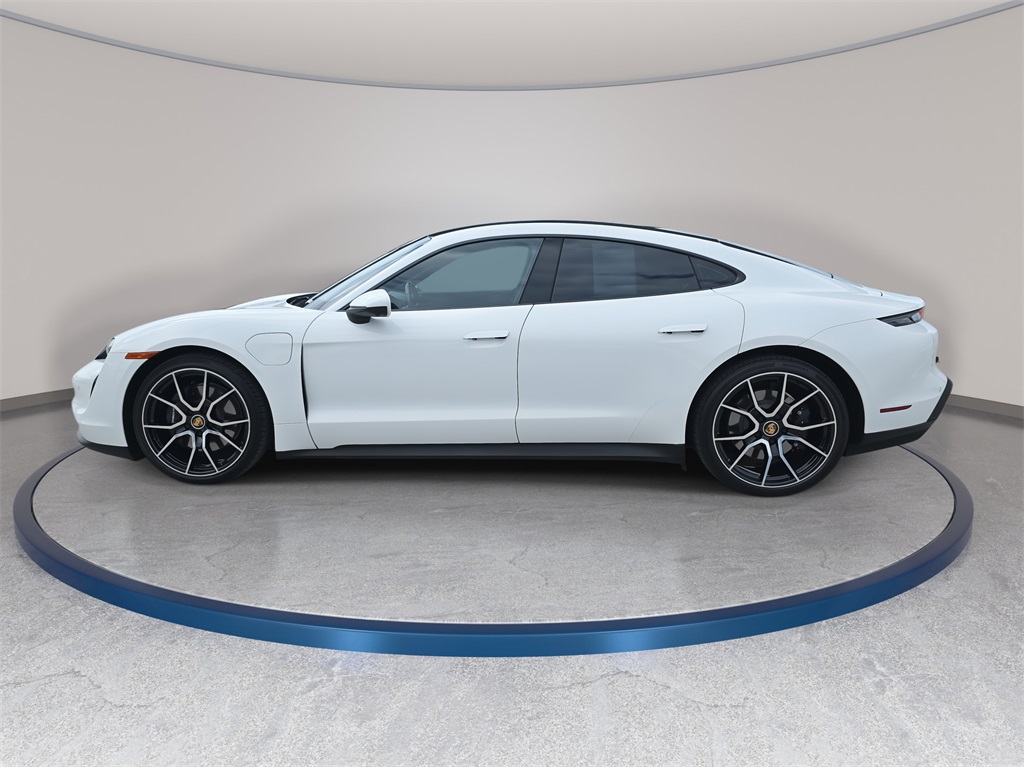 2023 Porsche Taycan Base photo 8