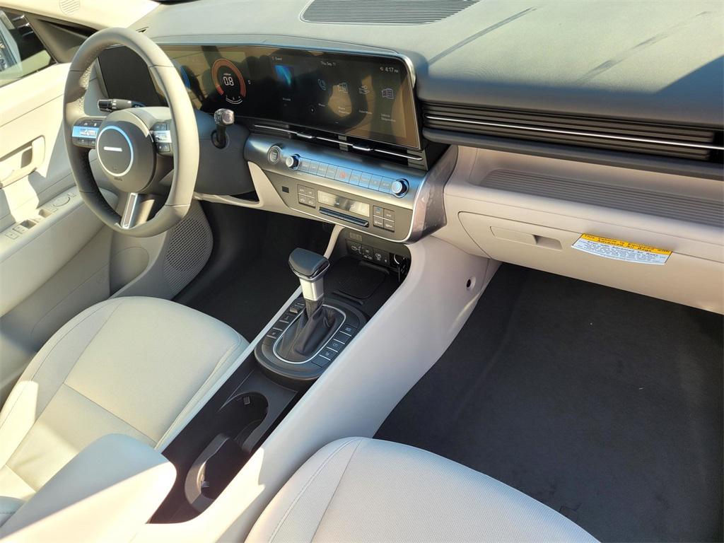 2026 Hyundai Kona SEL photo 15