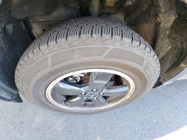 2011 Ford Escape XLT photo 4