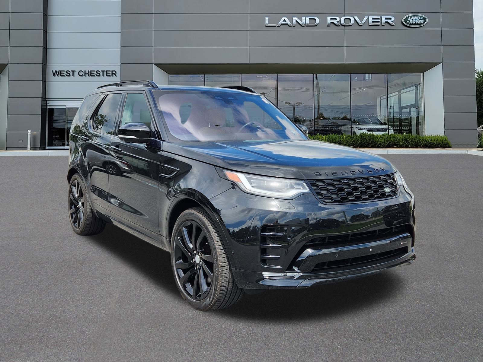 2023 Land Rover Discovery HSE R-Dynamic photo 2