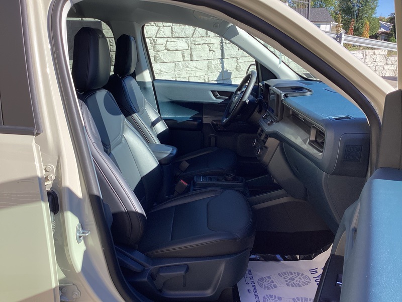 2024 Ford Maverick Lariat photo 19