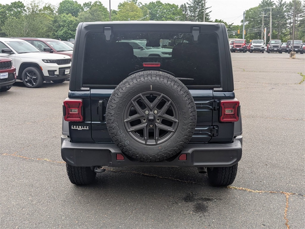 2025 Jeep Wrangler Sport S photo 4