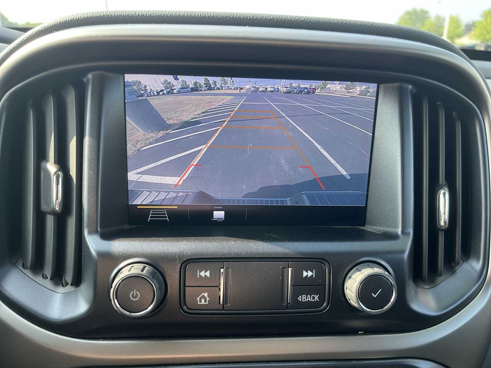 2022 Chevrolet Colorado Z71 photo 16