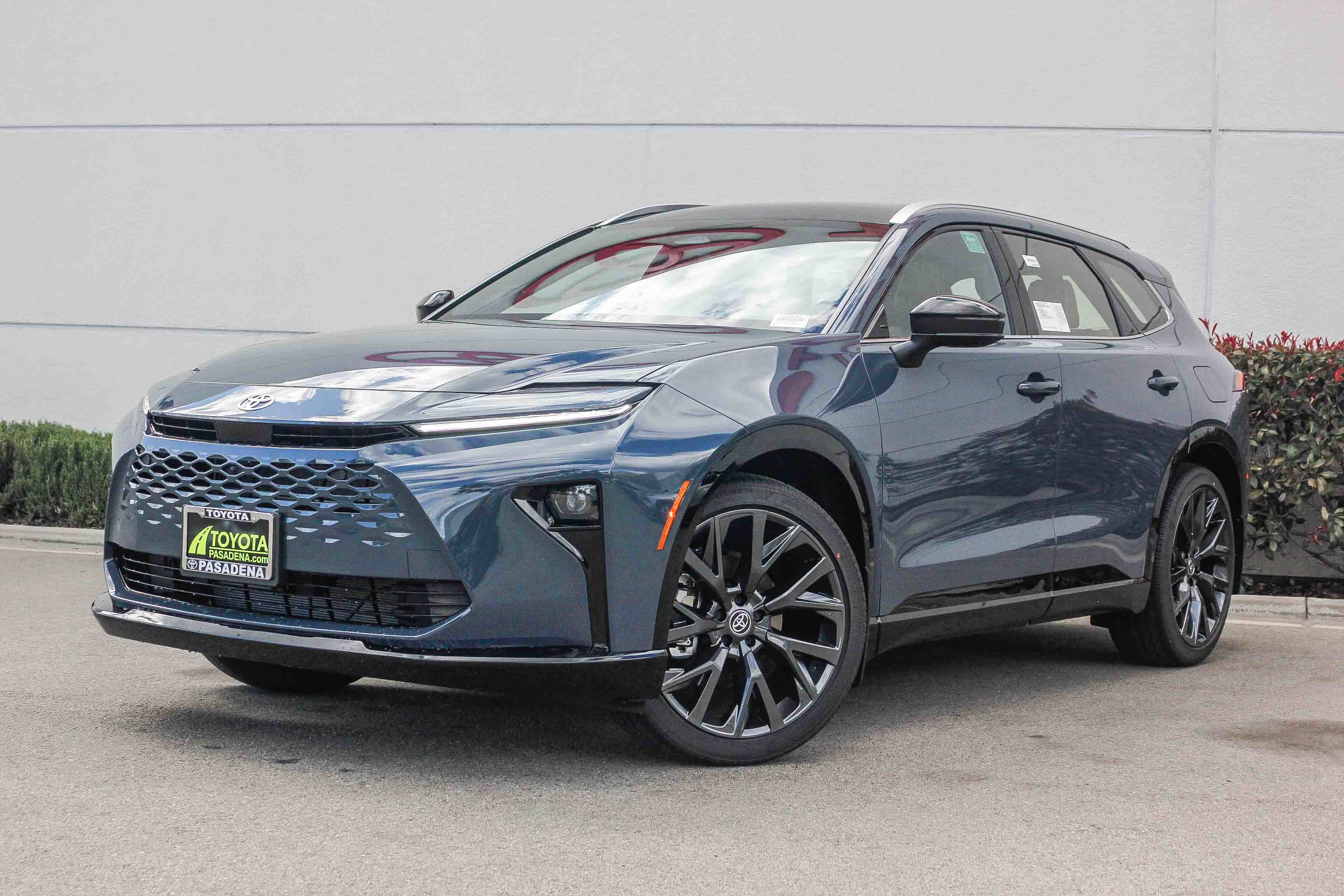 New 2026 Toyota Toyota Crown Signia Limited Sport Utility in