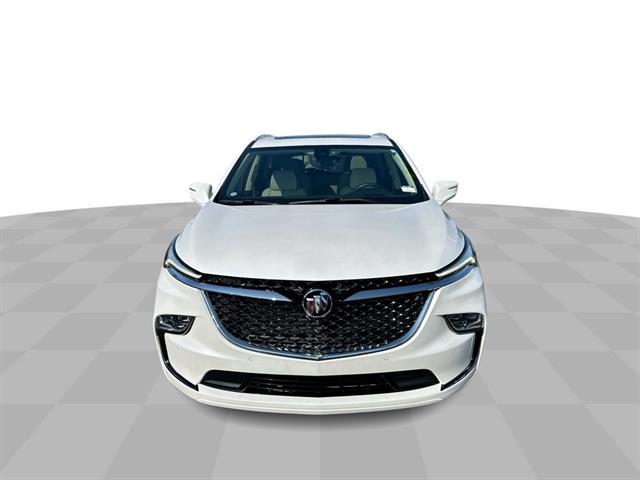 2023 Buick Enclave Avenir photo 3