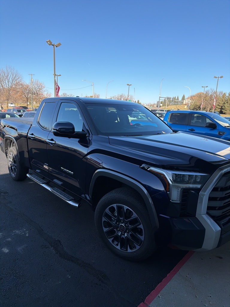 Used 2022 Toyota Tundra Limited with VIN 5TFJA5DA4NX045636 for sale in Fergus Falls, Minnesota