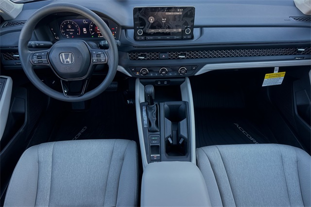 2025 Honda Accord SE photo 9