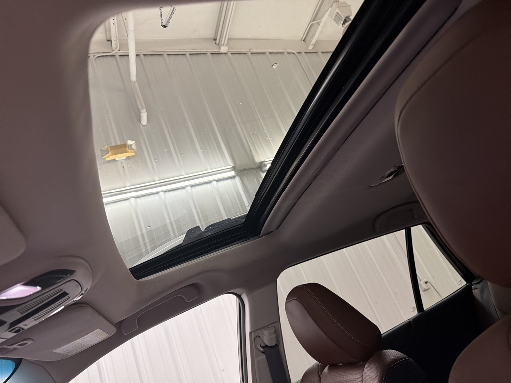 2021 Subaru Outback Touring photo 14