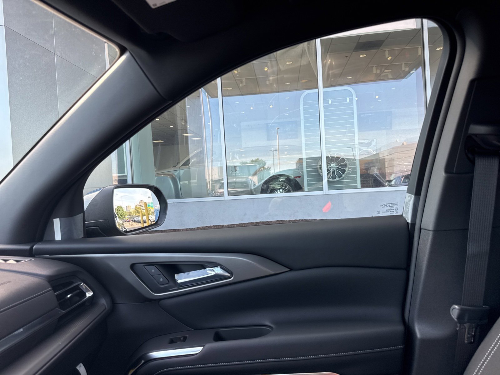 2026 Chevrolet Traverse photo 25