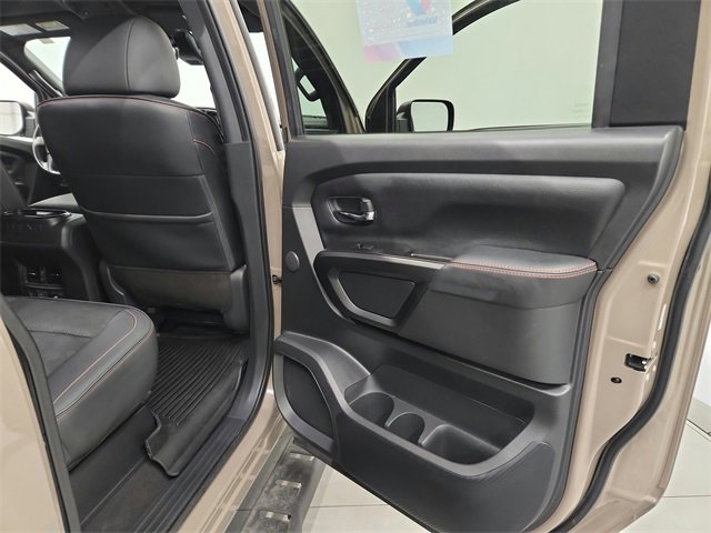 2023 Nissan Titan PRO-4X photo 34