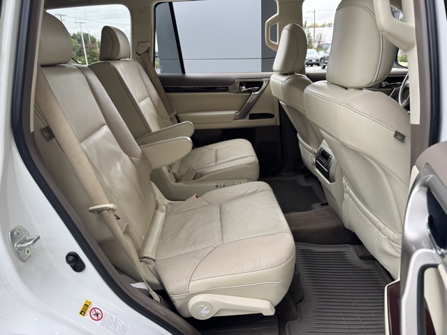 2018 Lexus GX 460 photo 21