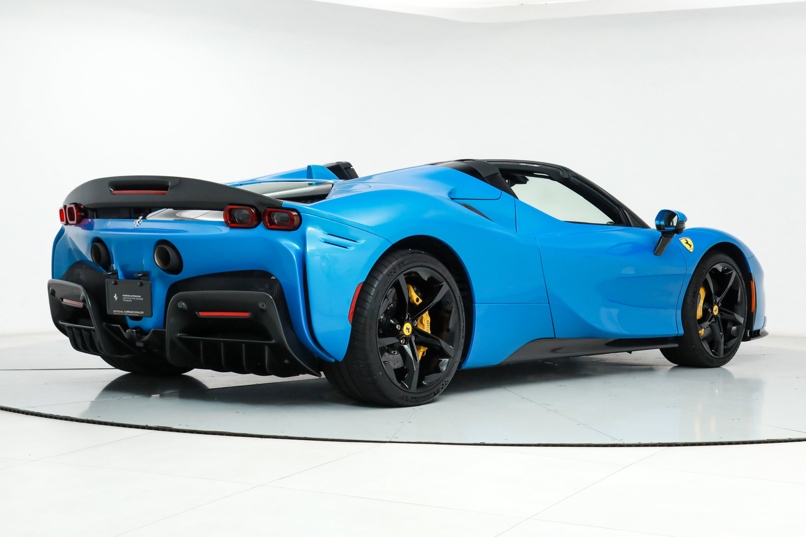 Certified Used 2023 Blue Ferrari  image 3