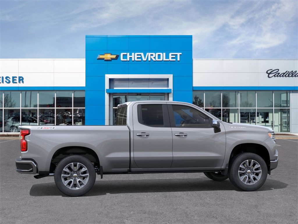 2026 Chevrolet Silverado 1500 LT photo 4
