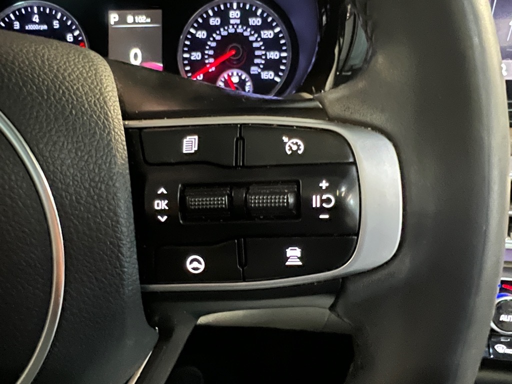 2022 Kia K5 EX photo 11