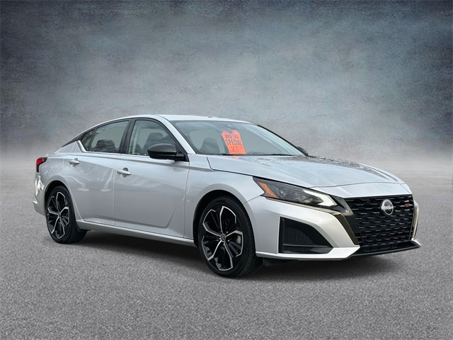 2024 Nissan Altima SR