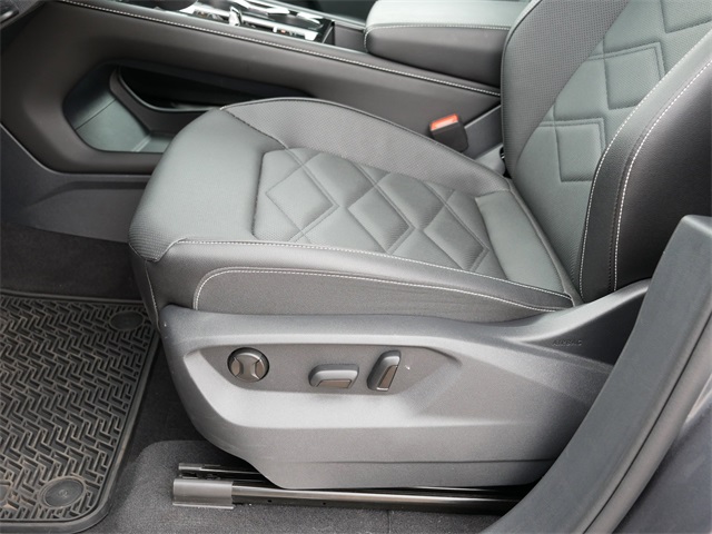 2025 Volkswagen Atlas SE Technology photo 14