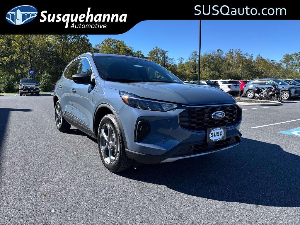 2026 Ford Escape ST-Line's photo