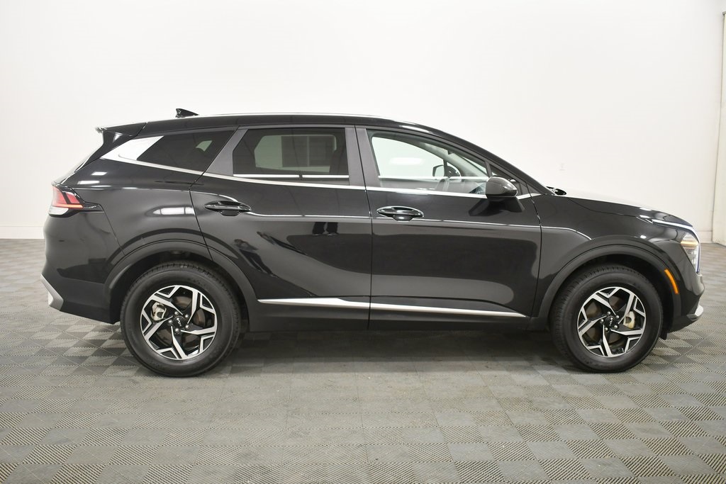 2024 Kia Sportage LX photo 6