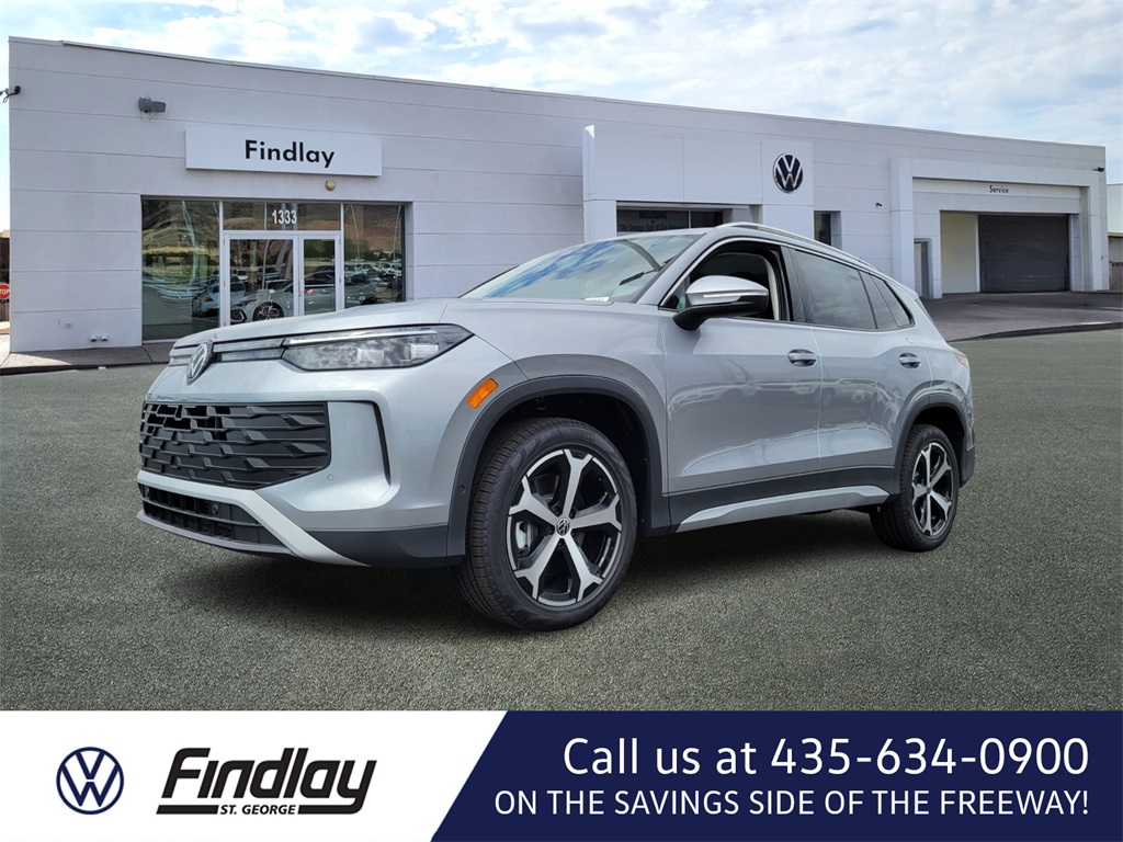 2025 Volkswagen Tiguan SE's photo