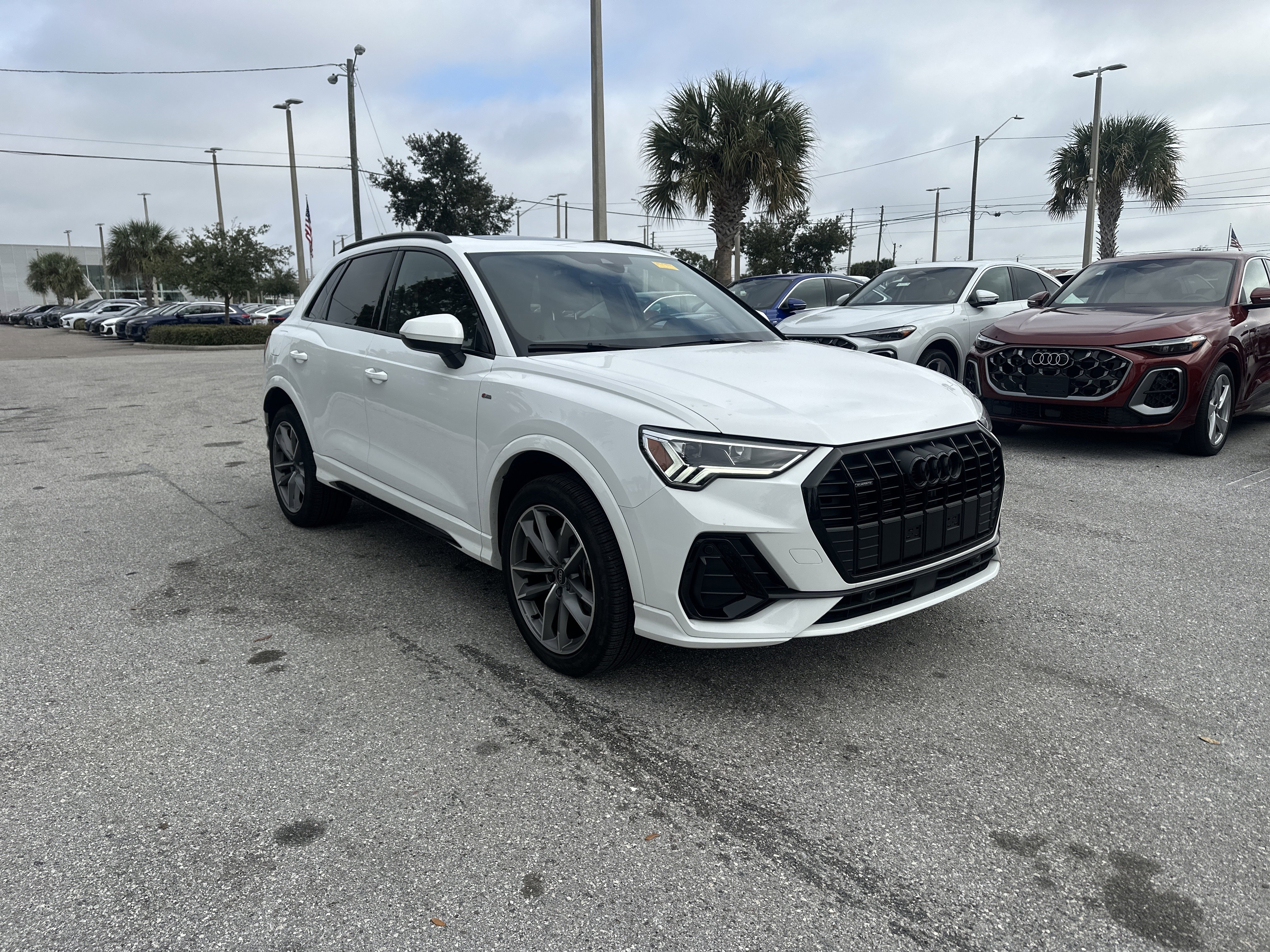 2025 Audi Q3 S Line Premium's photo