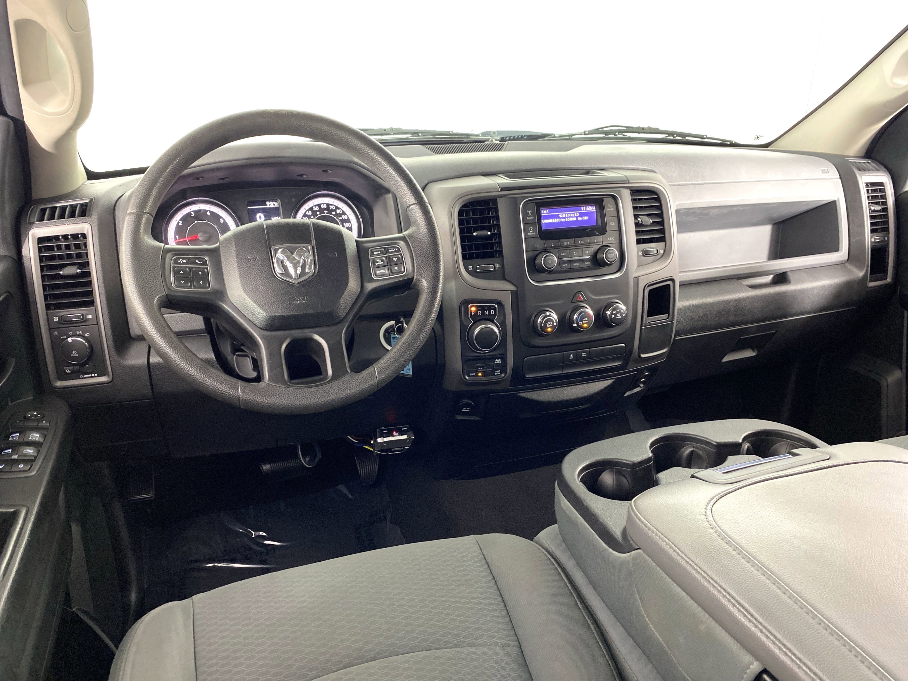 2018 Ram 1500 Express photo 3