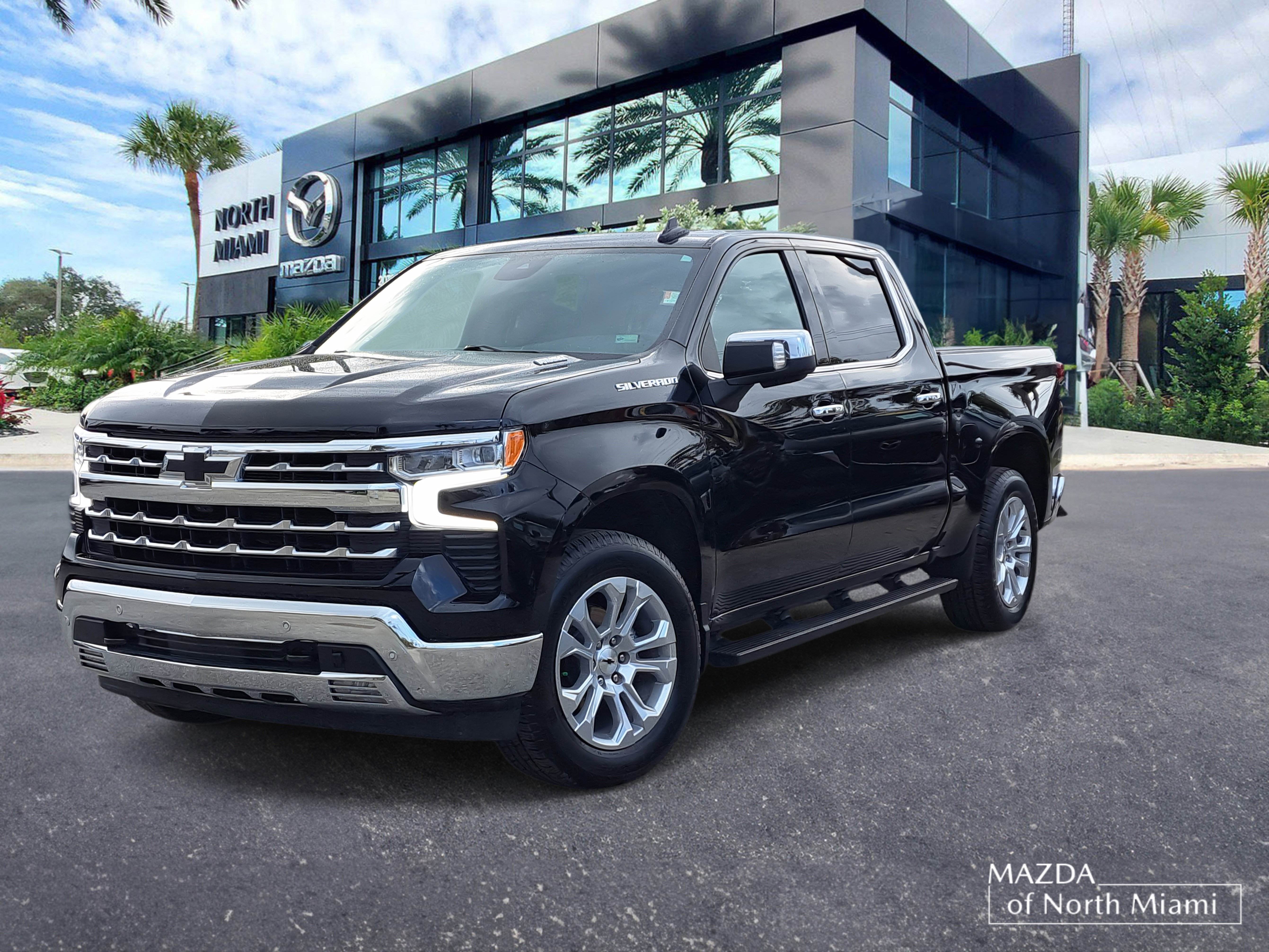 2024 Chevrolet Silverado 1500 LTZ's photo