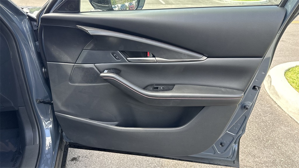 2025 Mazda CX-30 2.5 S Carbon photo 43