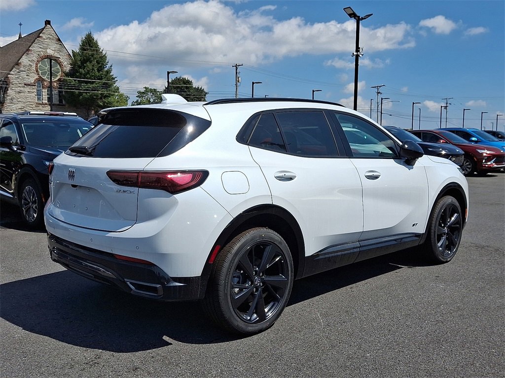 2025 Buick Envision Sport Touring photo 4