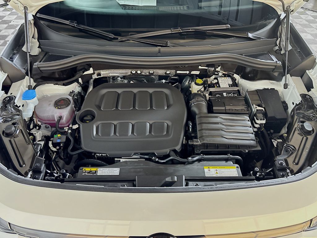 2025 Volkswagen Tiguan SE R-Line Black photo 21