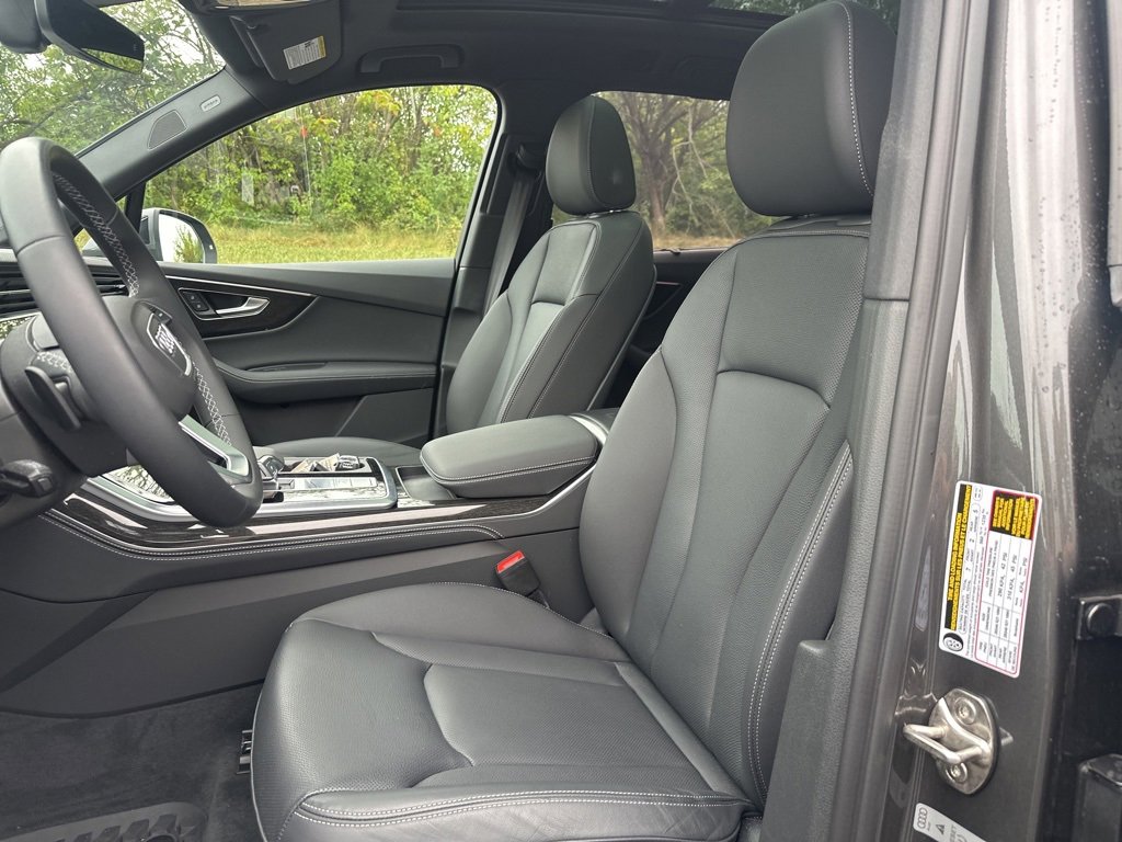 2025 Audi Q7 Premium Plus 55 photo 7