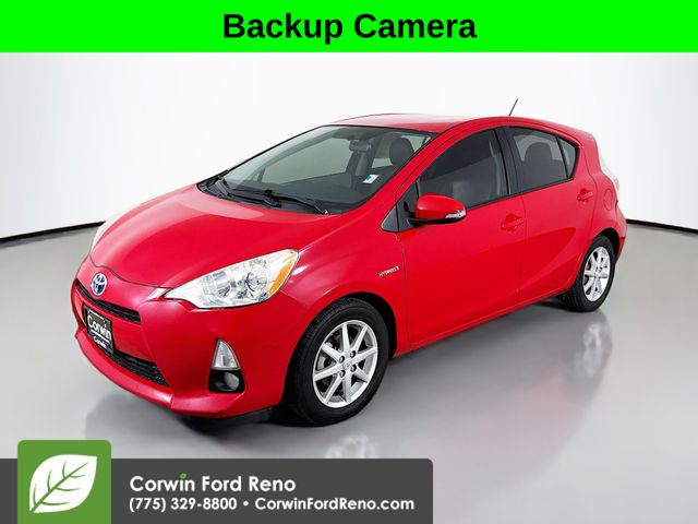 2014 Toyota Prius C Four photo 3