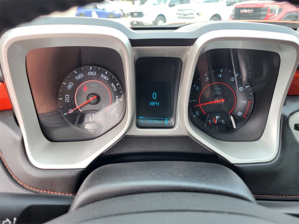 2013 Chevrolet Camaro 2LT photo 11