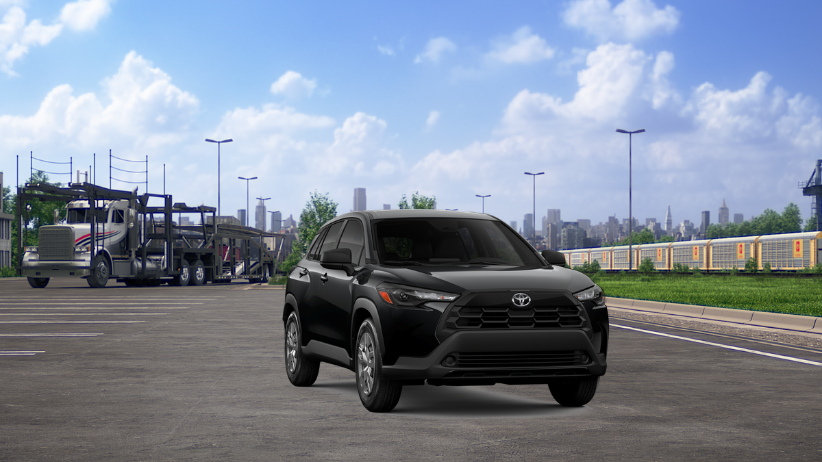 2026 Toyota Corolla Cross L photo 9